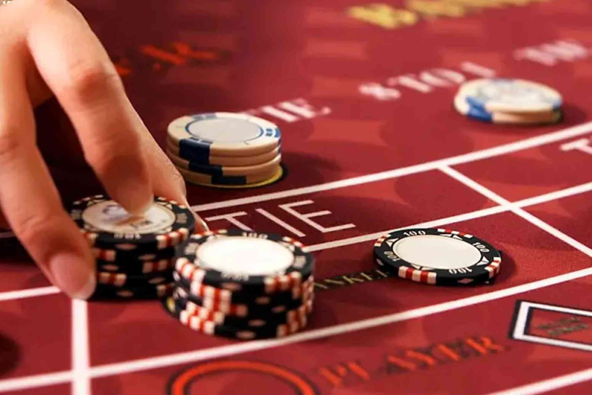 Can I Play Baccarat in UK Casinos?