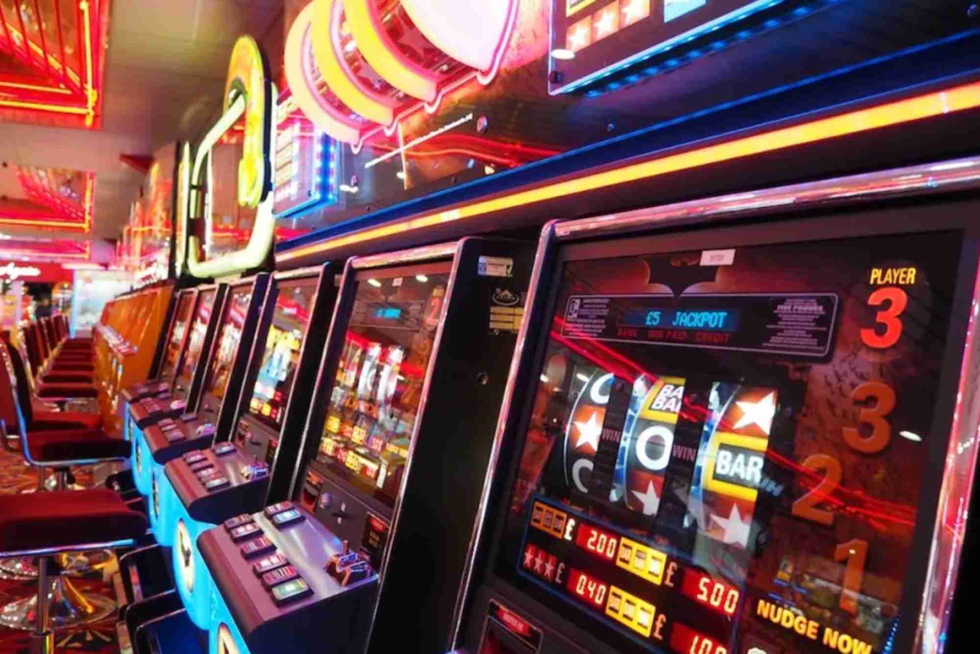 Are Transparent Reels Changing The Way We Play Slots?