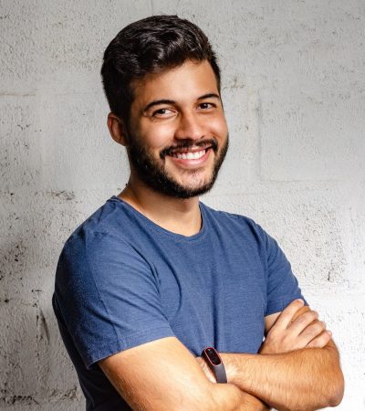 arms-crossed-confident-facial-expression-2379004.jpg arms-crossed-confident-facial-expression-2379004.jpg