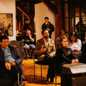 photo-1515168833906-d2a3b82b302a-1.jpeg photo-1515168833906-d2a3b82b302a-1.jpeg